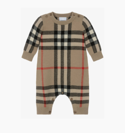 LAVE_Dry_Cleaning_Wool-Cashmere Babywear – Expert Dry Cleaning for Delicate Fabrics